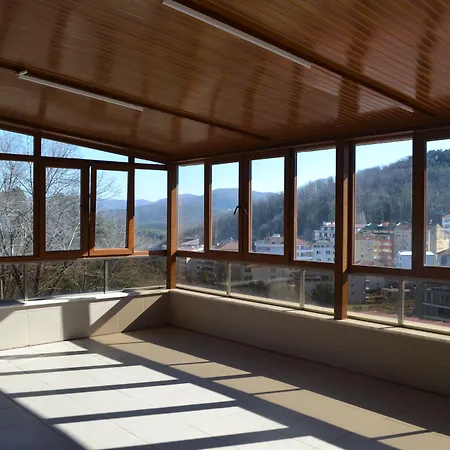 Almasa Aparts شقة ترمال