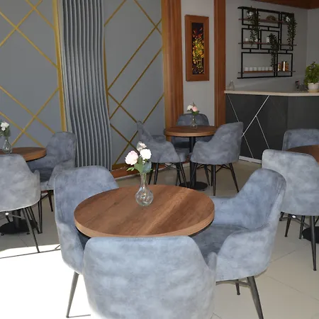 شقة Almasa Aparts ترمال