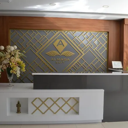 Almasa Aparts Appartement *